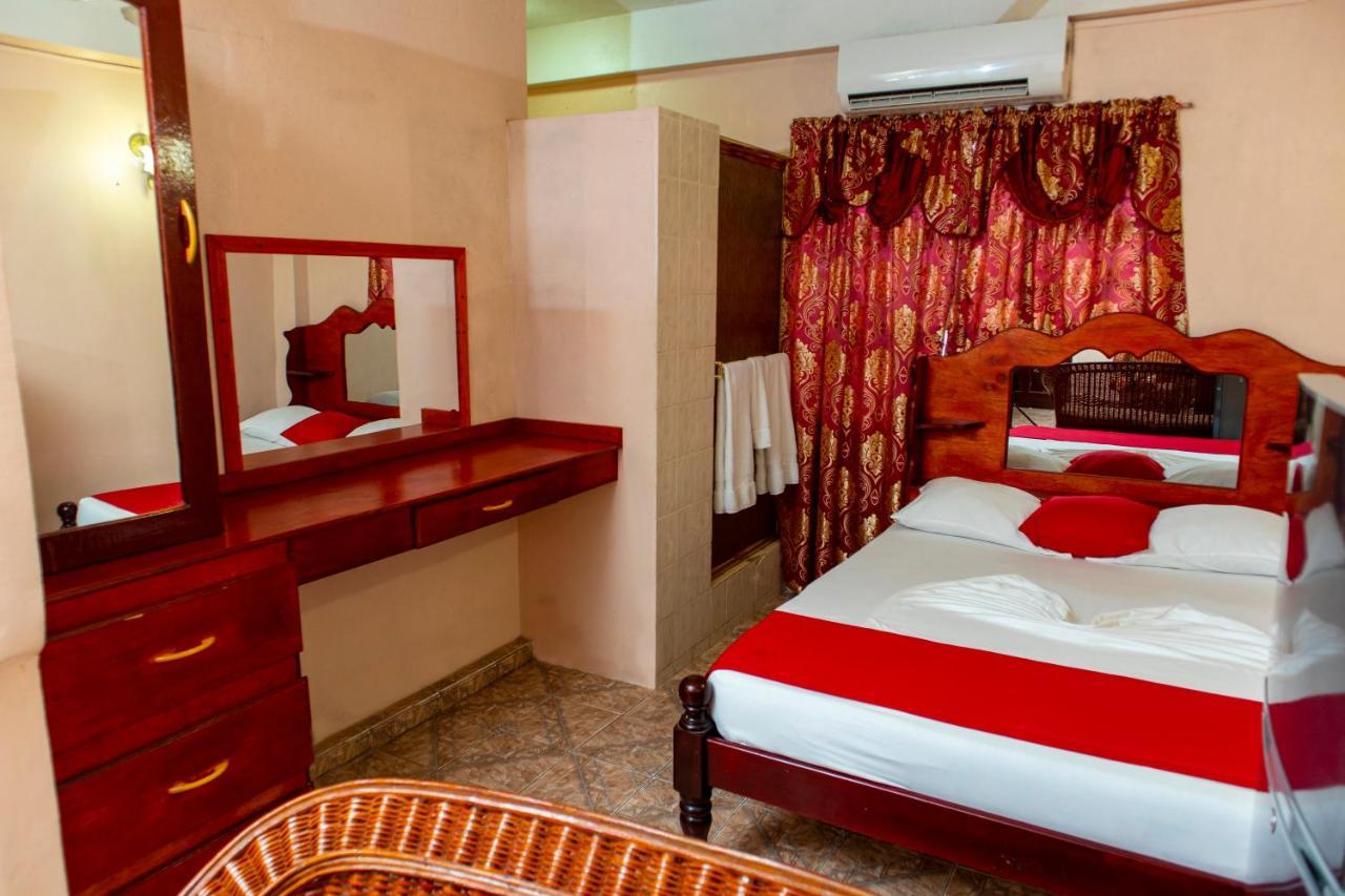 Secret Villa Georgetown Bagian luar foto